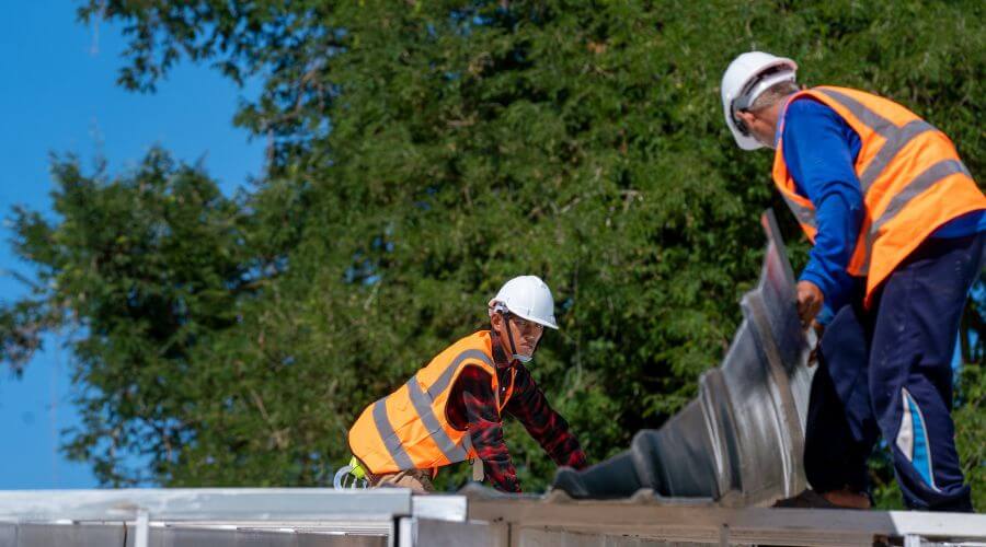 Expert flood damage restoration services in Rock Springs, WI